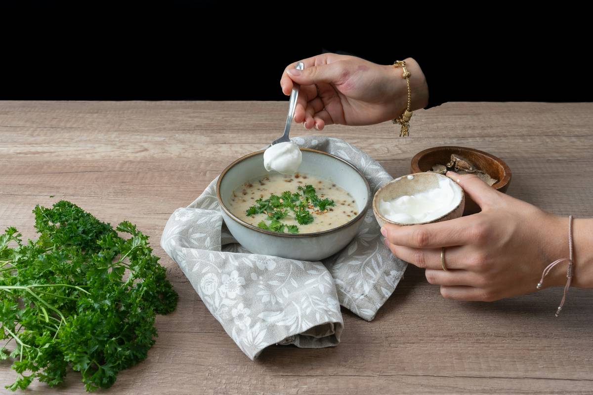 10 Truly Natural Home Scents That Actually Work (No Fake “Green” Labels Allowed)
